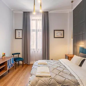 https://apt-new-high-end-2br-with-parking.sofiahotelsbg.com